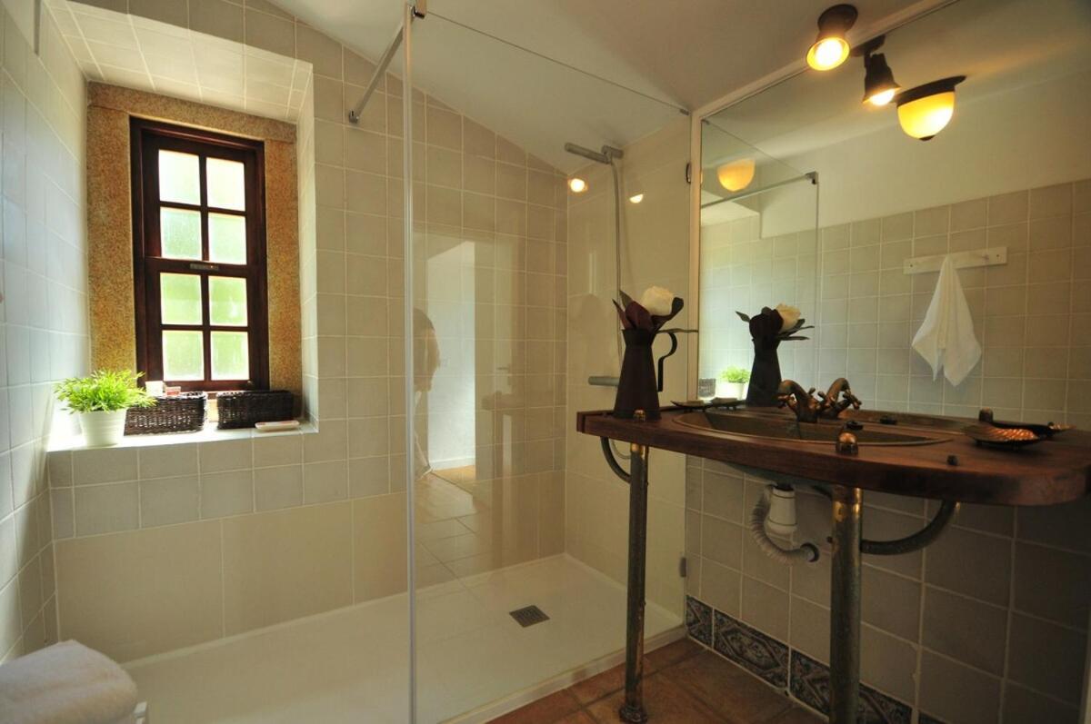 ヴィラ・ノーヴァ・デ・セルヴェイラ Casas De Santiagoヴィラ エクステリア 写真